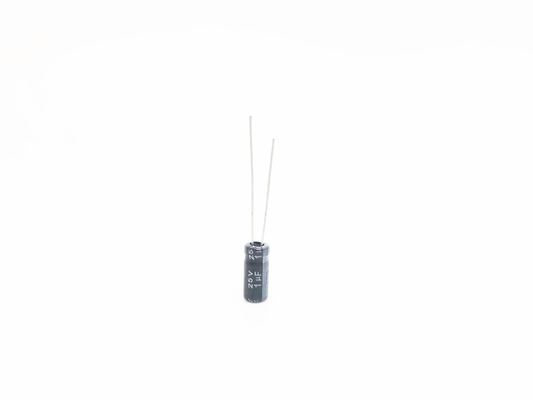 ISO9001 RoHS रेडियल लीड इलेक्ट्रोलाइटिक कैपेसिटर 1UF25V 5X11mm