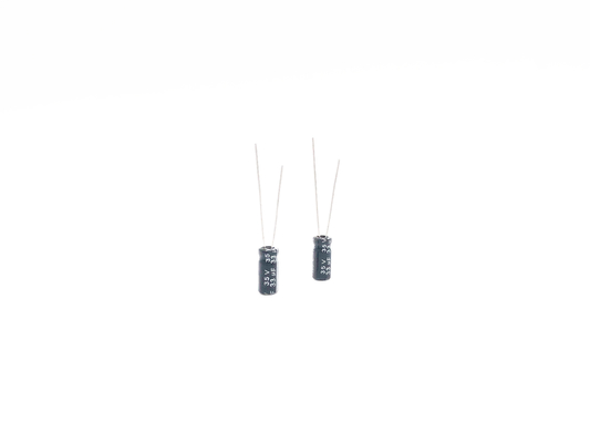33UF35V लघु संधारित्र 5x11mm रेडियल लीड प्रकार 2000 घंटे
