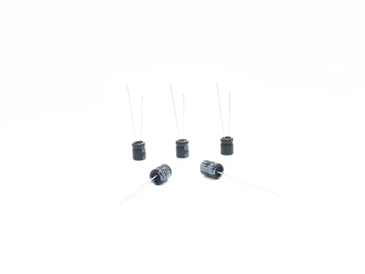 रेडियल लीड लघु संधारित्र 220UF16V 6.3X11mm