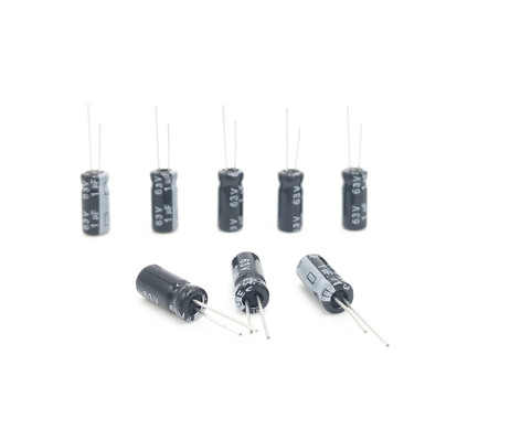 5x11mm 1UF 63V रेडियल इलेक्ट्रोलाइटिक कैपेसिटर उच्च तापमान सर्किट