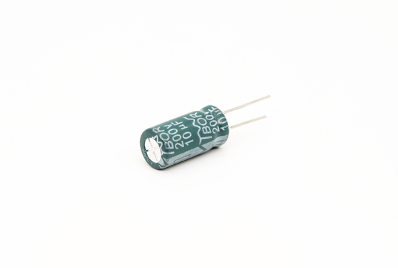 ग्रीन 10x16mm एलईडी लाइट कैपेसिटर 10uf 200v 10000 घंटे बेहद लंबा जीवन
