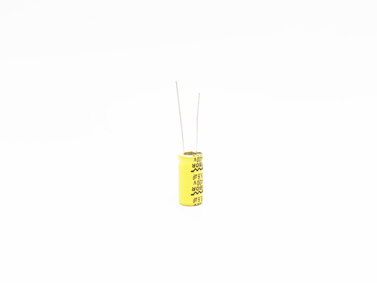 उच्च तापमान सर्किट एलईडी लाइट कैपेसिटर 5.6UF 400V 10x20mm