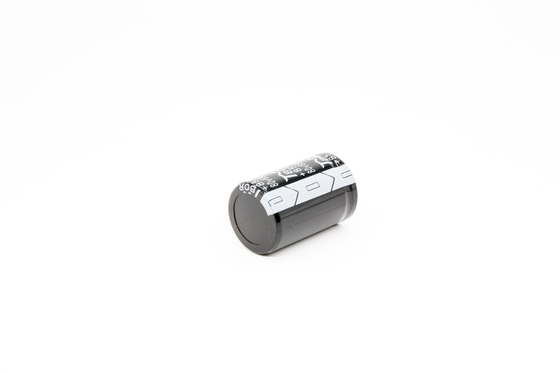 30x50mm यूपीएस संधारित्र 6800uF 80V विद्युत आपूर्ति फ़िल्टर संधारित्र