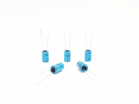 220uF25V कार एम्प कैपेसिटर 8x12mm पोलारिटी रिवर्सल सर्किट के लिए
